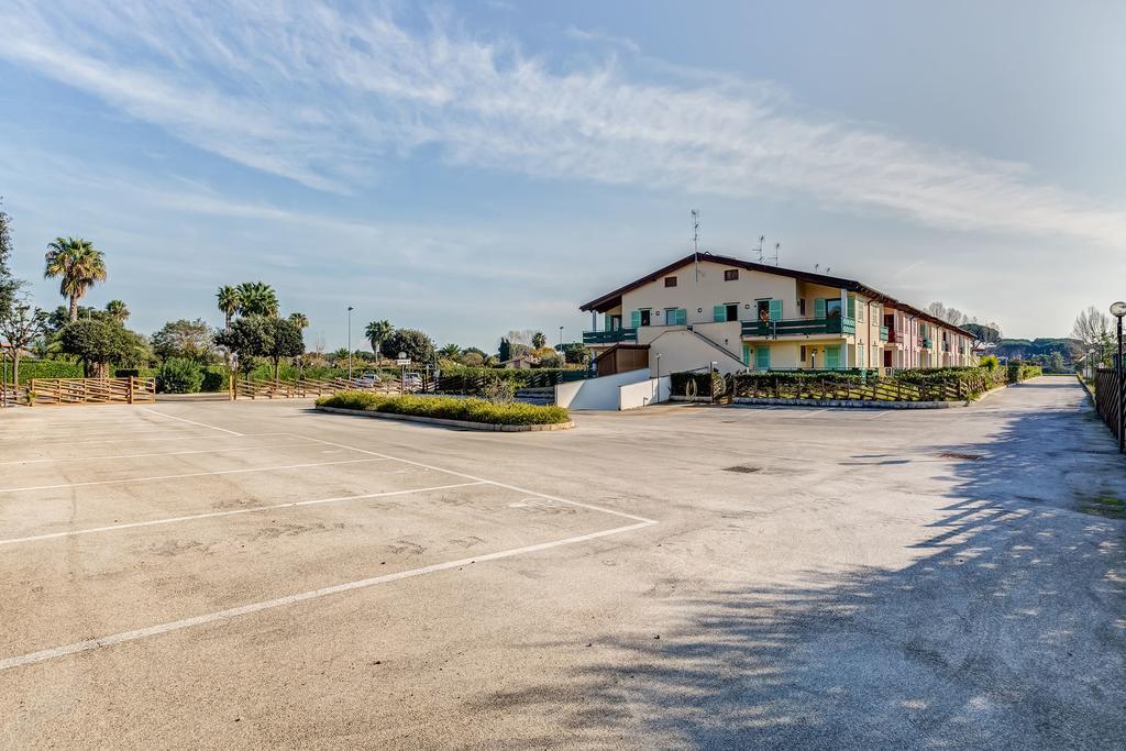 Terra Felice Aparthotel San Felice Circeo Exterior photo
